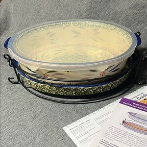 Temp-Tations Old World Blue Oval Baker with Lid and Stand